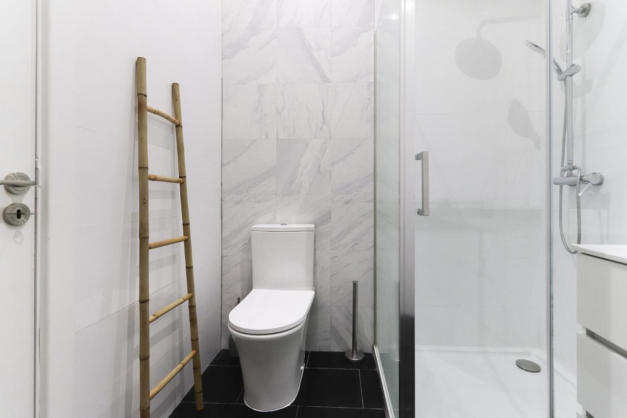 Bright Santa Catarina By Homing Apartment Lisbon Bagian luar foto