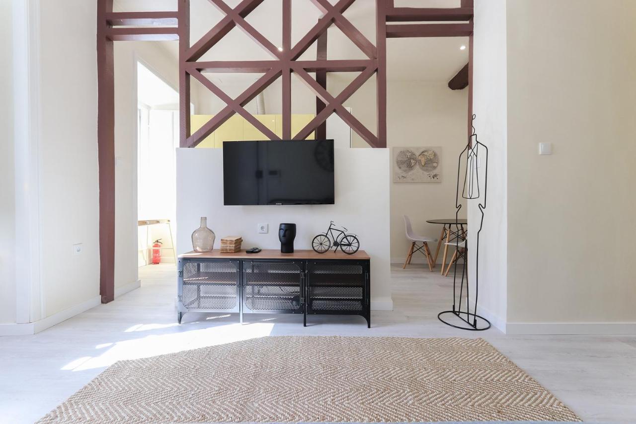 Bright Santa Catarina By Homing Apartment Lisbon Bagian luar foto