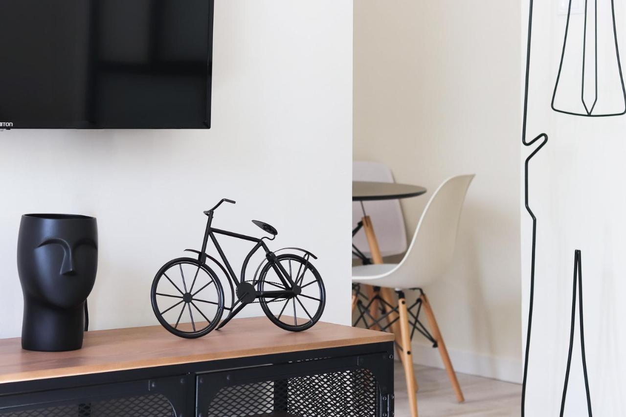 Bright Santa Catarina By Homing Apartment Lisbon Bagian luar foto