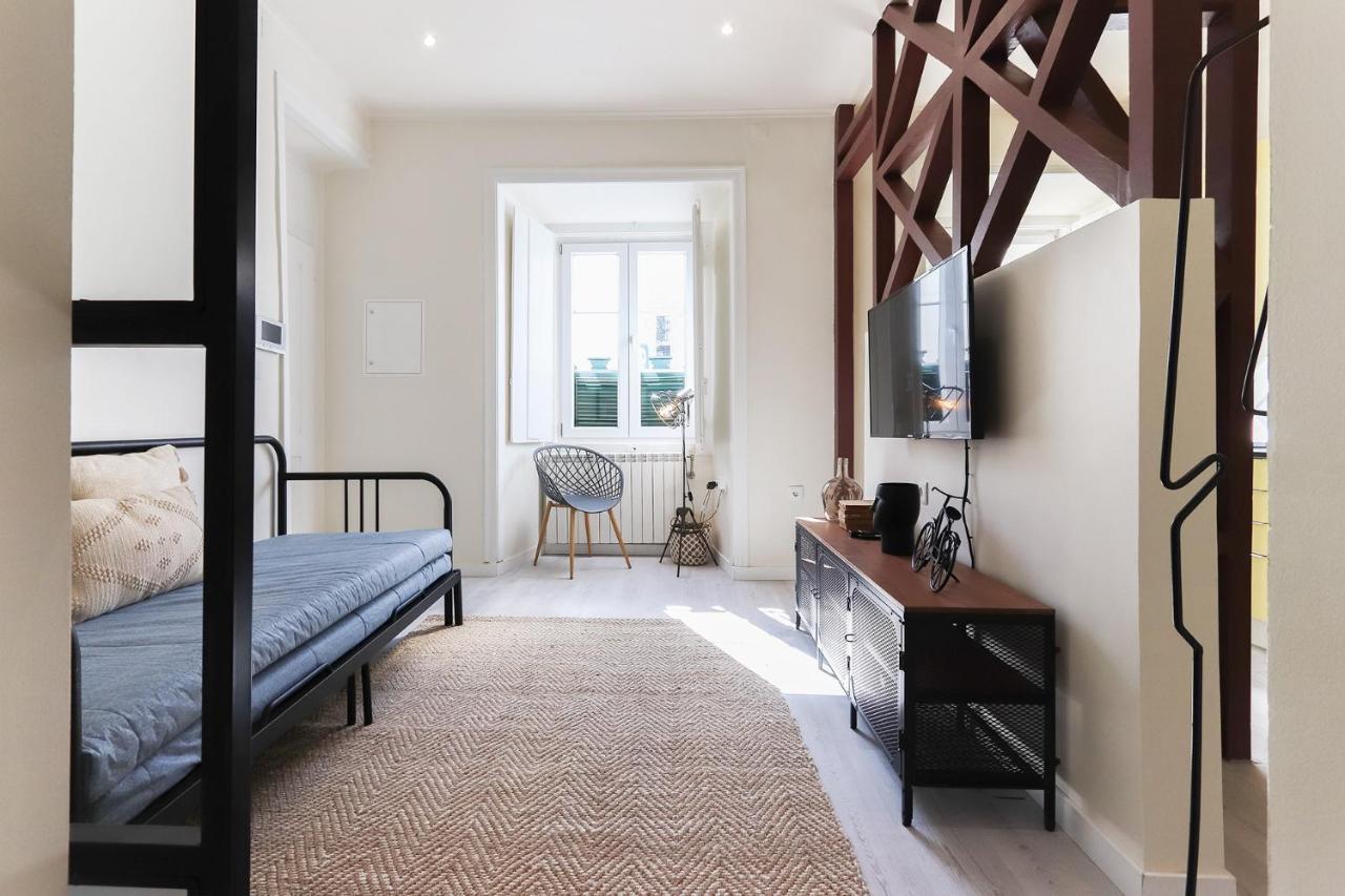 Bright Santa Catarina By Homing Apartment Lisbon Bagian luar foto